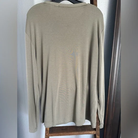 Theory men’s sage green long sleeve shirt, size XL - Picture 5 of 9